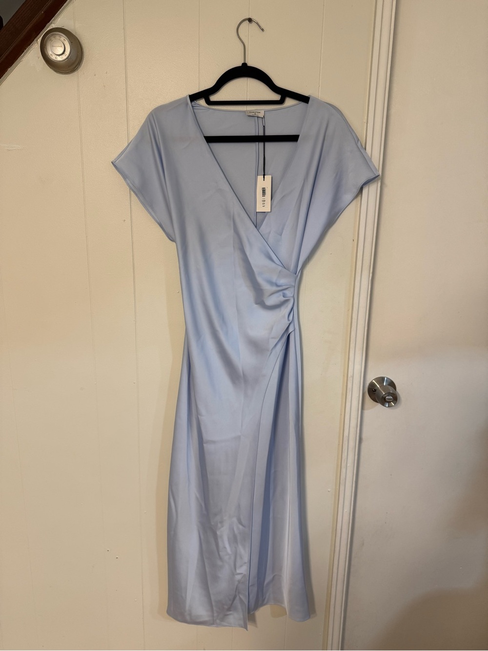 Aritzia Babaton Closing Satin Dress - Picture 6 of 13